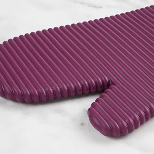 KITCHENAID Ribbed Soft Silicone Oven Mitt 2-Pack Set, 7.5"x13", Beet - Image 4
