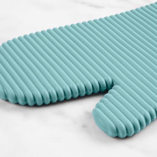 KITCHENAID Ribbed Soft Silicone Oven Mitt 2-Pack Set, 7.5"x13", Mineral Water Aqua - Image 4