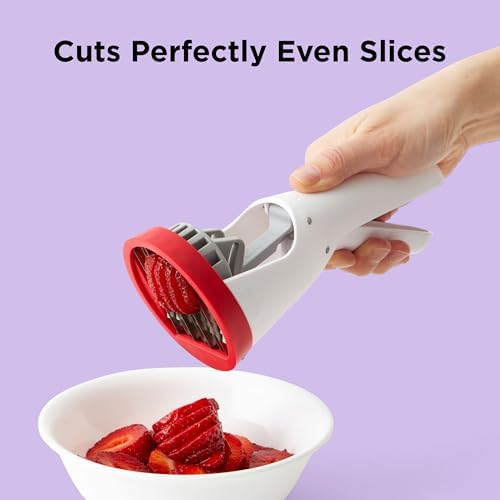 Chef'n Hand-Held Slicer Strawberry Slicester, Updated Design, Cherry/Meringue (102-712-400) - Image 4
