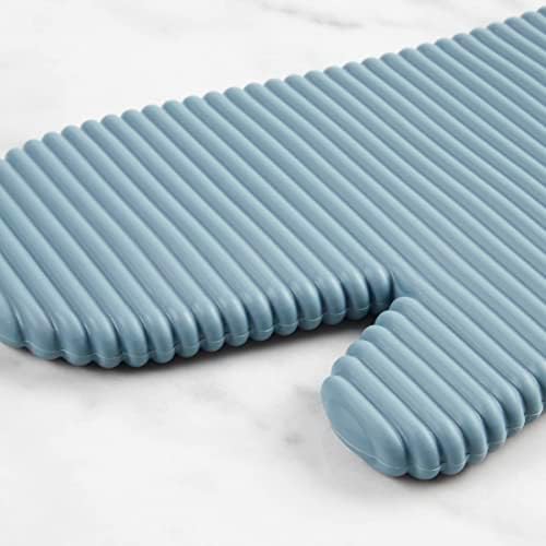 KITCHENAID Ribbed Soft Silicone Oven Mitt 2-Pack Set, 7.5"x13", Fog Blue - Image 4