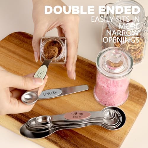 ChefAide Set of 8 Magnetic Measuring Spoons, Stainless Steel, Dual Sided - Image 4