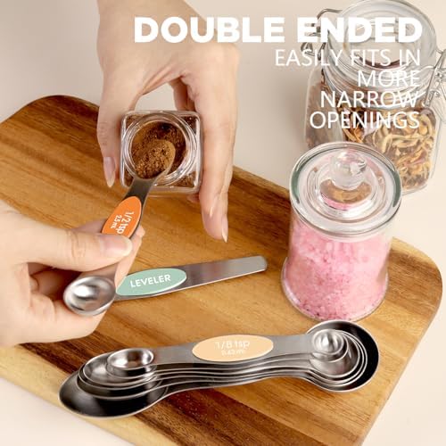 ChefAide Set of 8 Magnetic Measuring Spoons, Stainless Steel, Dual Sided - Image 4