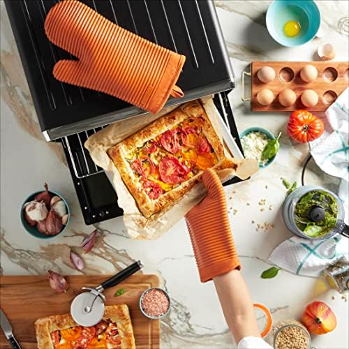 KITCHENAID Ribbed Soft Silicone Oven Mitt 2-Pack Set, 7.5"x13", Honey - Image 3