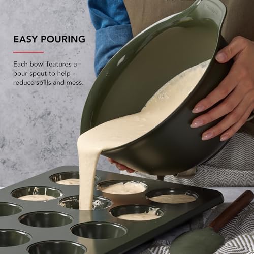KitchenAid Universal Nesting Plastic Mixing Bowls, Set of 3, 2.5 quart, 3.5 quart, 4.5 quart, Evergreen - Image 5