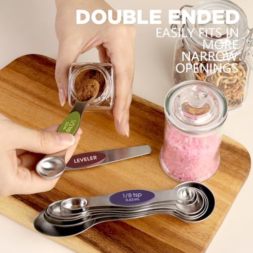 ChefAide Set of 8 Magnetic Measuring Spoons, Stainless Steel, Dual Sided - Image 3